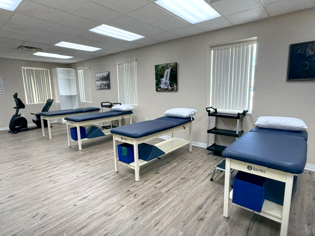 Inside Sandhill Office Lyons PT Inside Sandhill Office Lyons PT